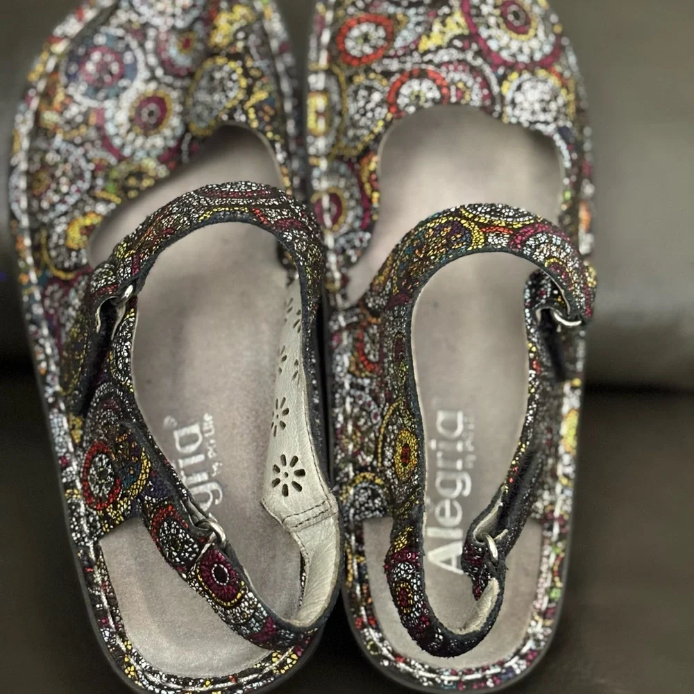 Alegria Women’s Mary Jane Style Multicolor Patterned Shoes - Picture 5 of 15